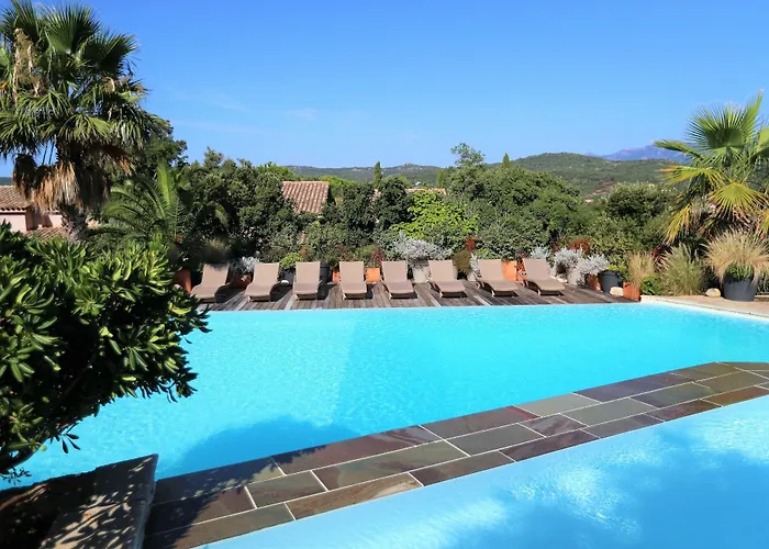 Les Toits De Santa Giulia Hotel